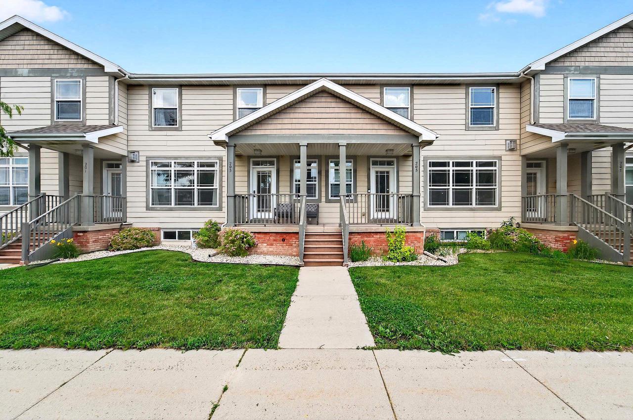 203 Wyalusing Drive — photo
