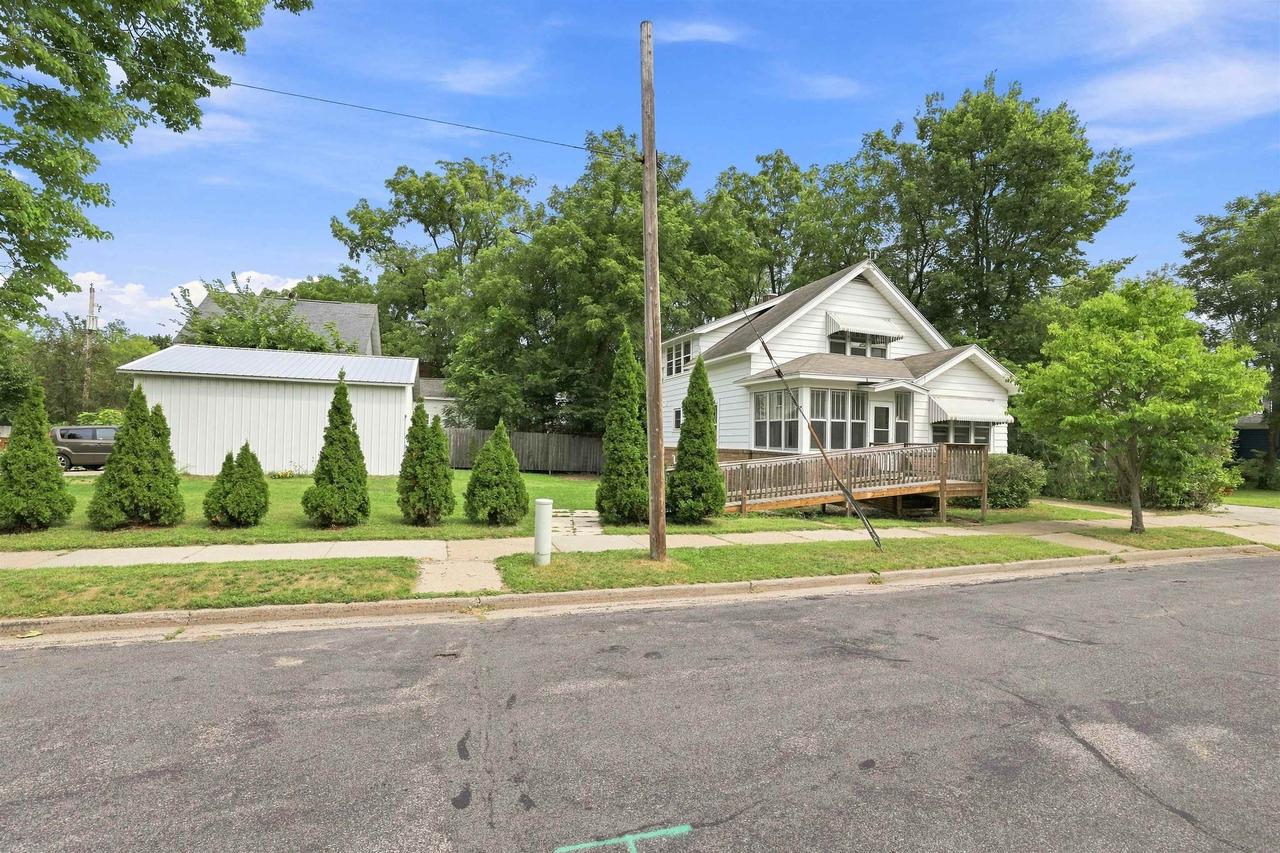 1709 Church Street — photo