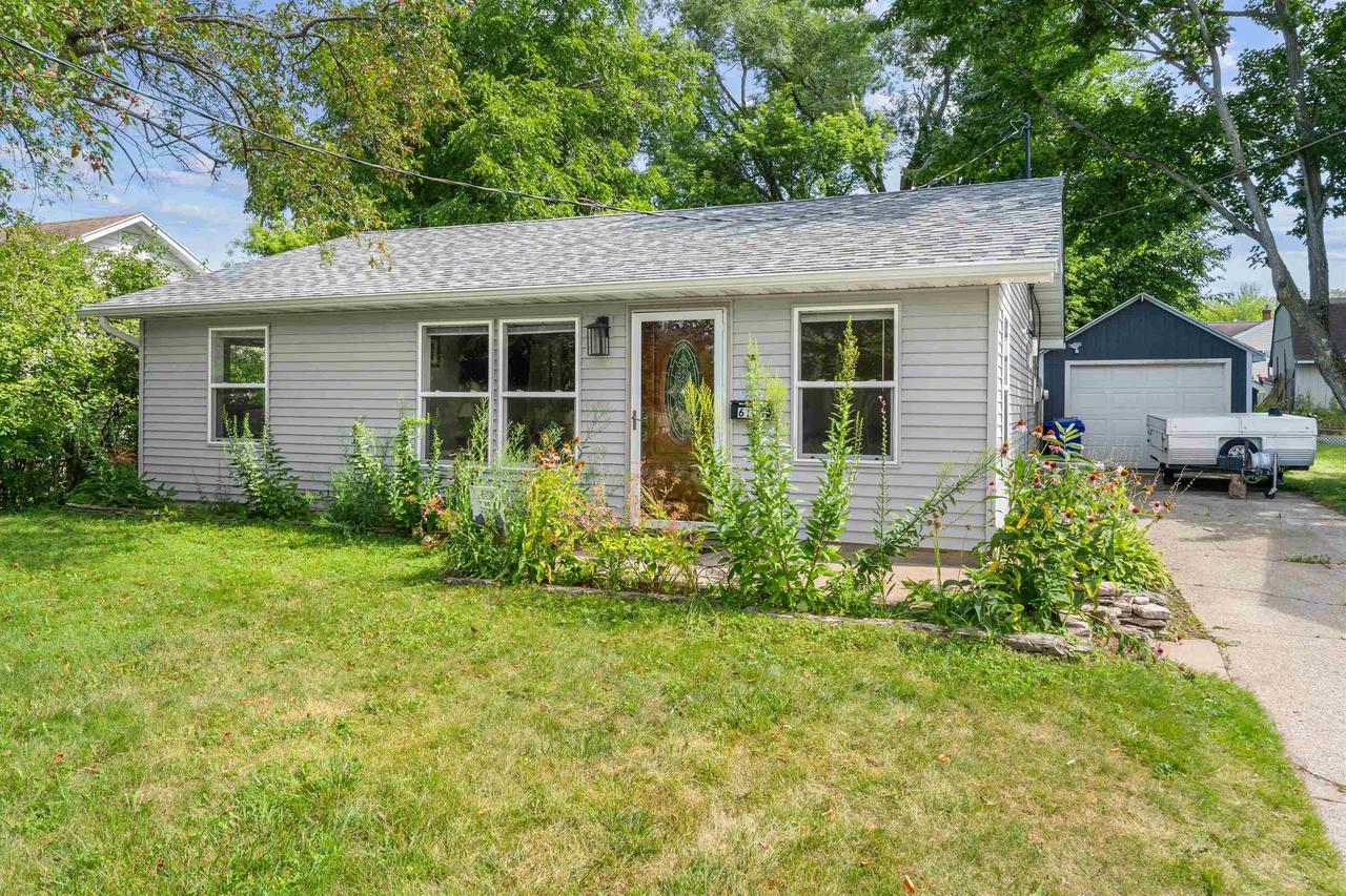 616 Meade Street — photo