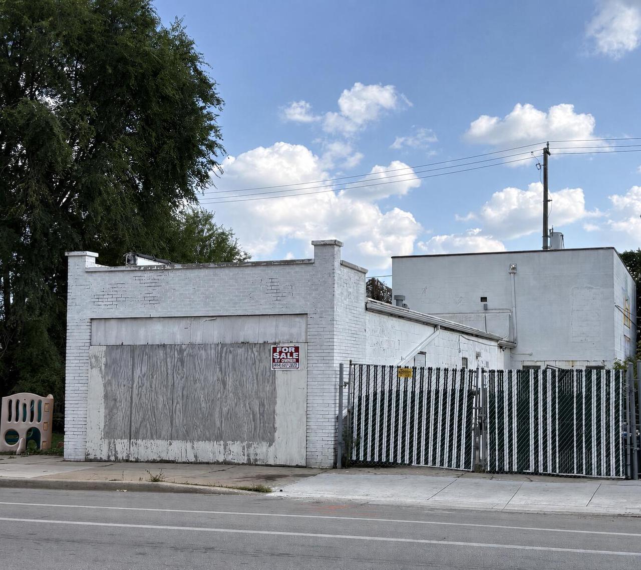 3525 W Vliet Street — photo