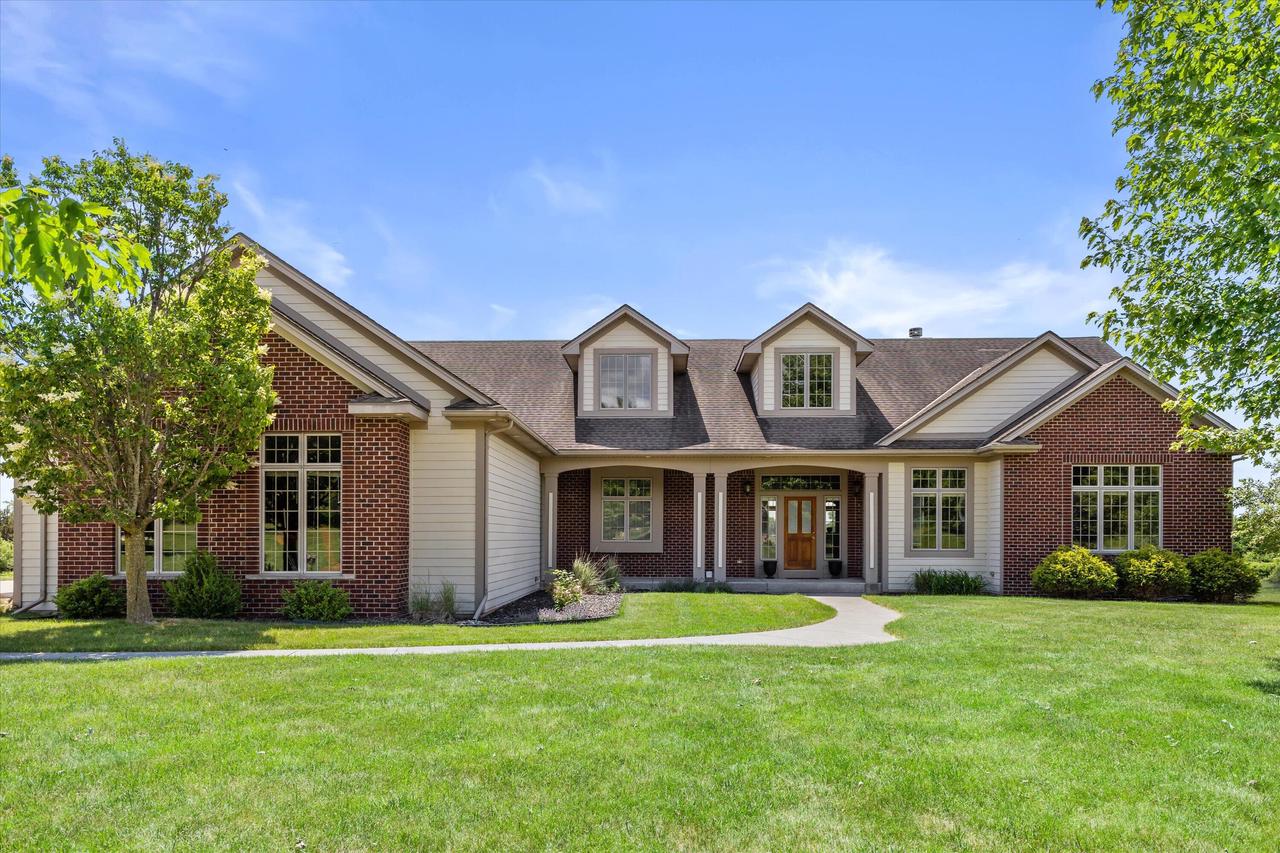 S99W33205 Genevieve Drive — photo