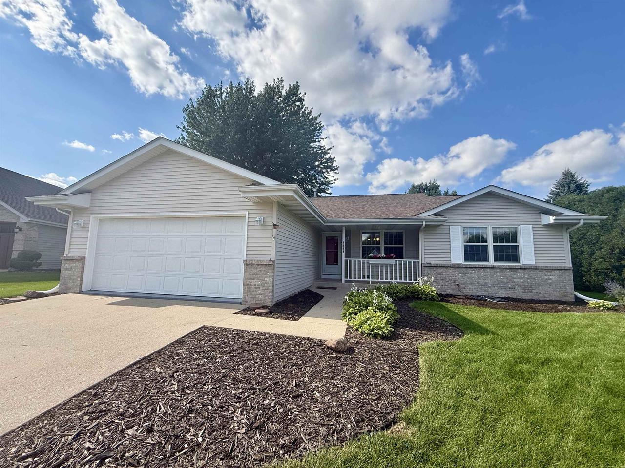 4333 Fieldcrest Drive — photo
