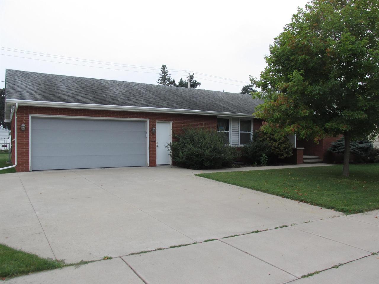 1047 E Pershing STREET, Appleton, WI 54911 — photo 3
