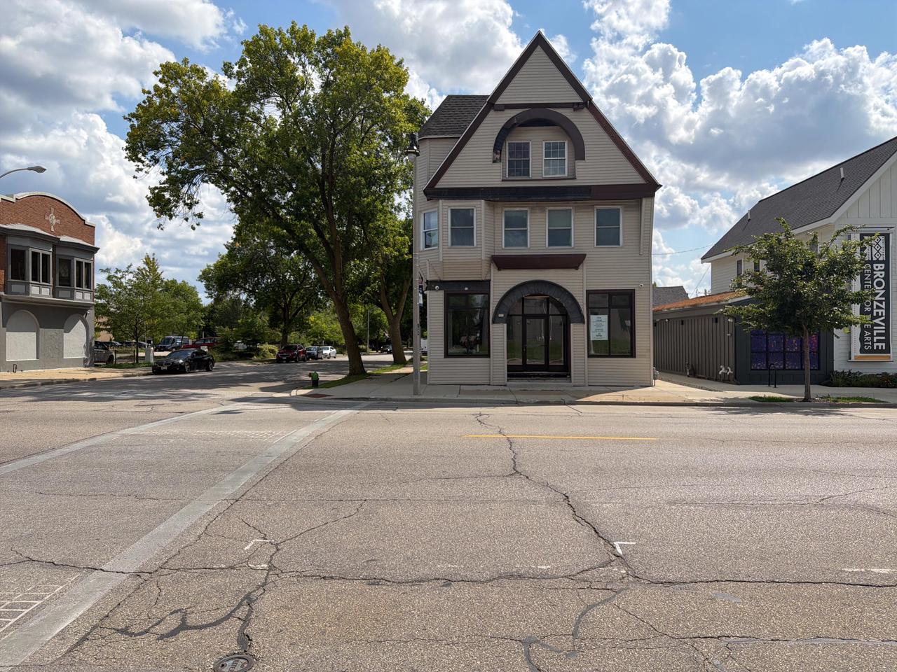 501 W North Avenue 503 — photo