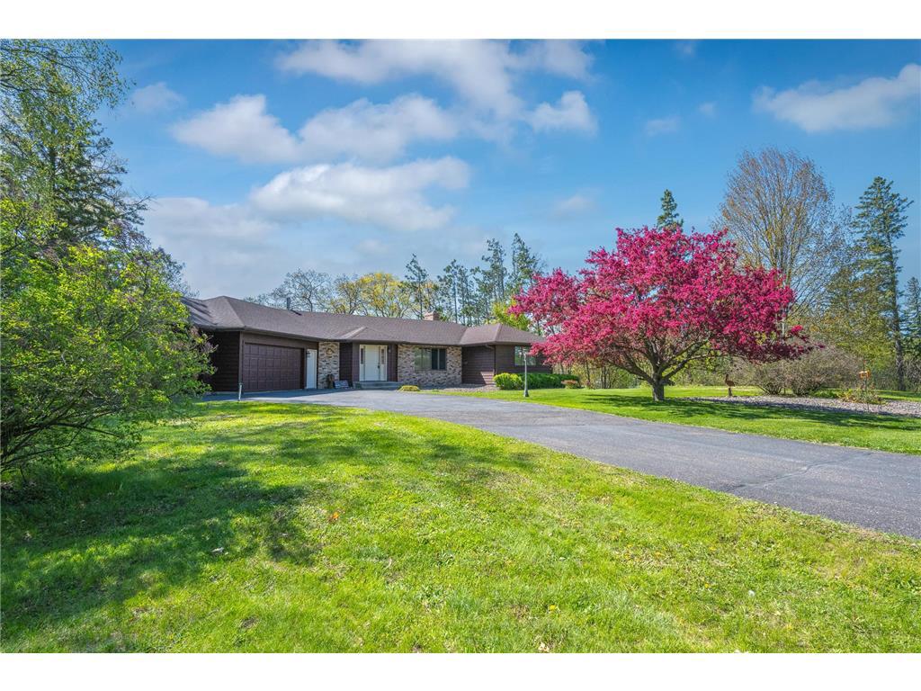220 W Lower Pine Lake Court — photo