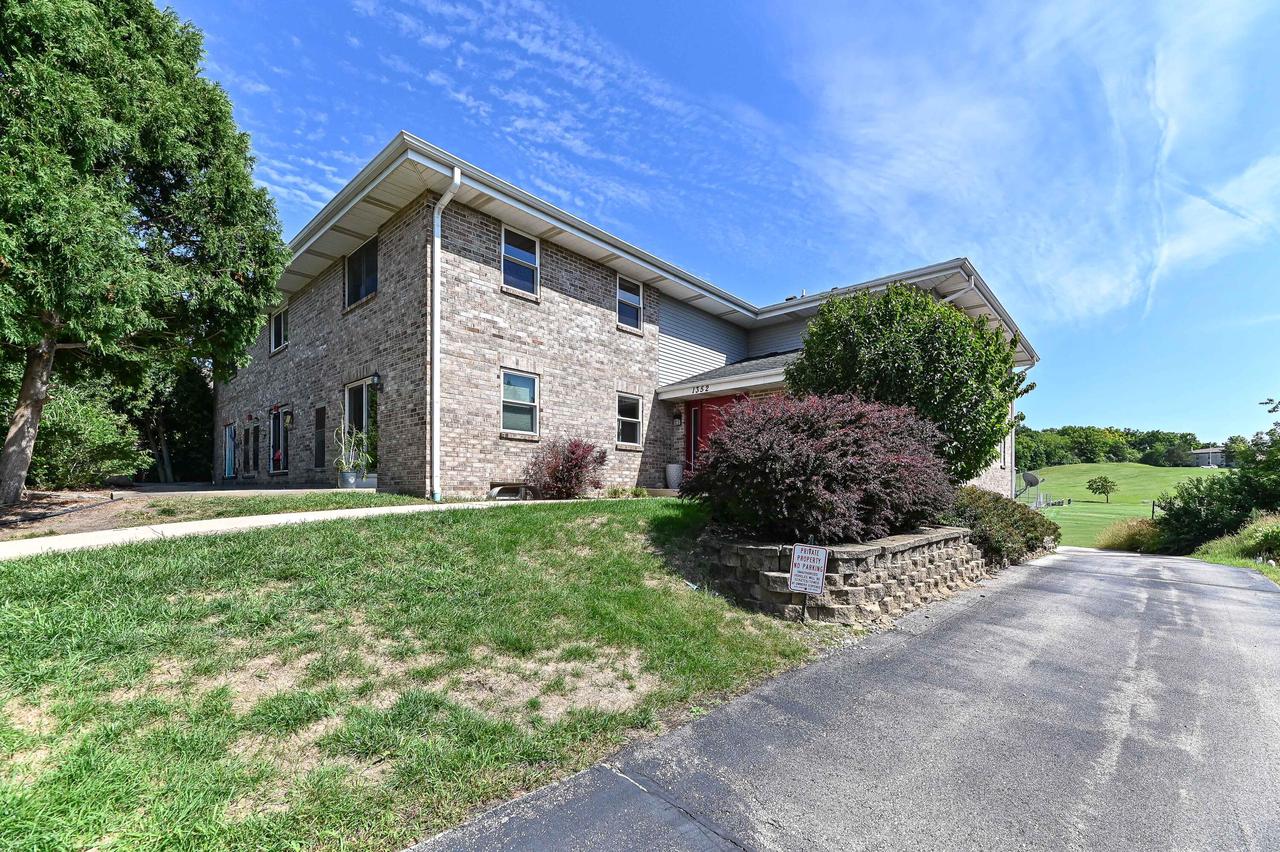 1352 Meadowcreek Drive F — photo