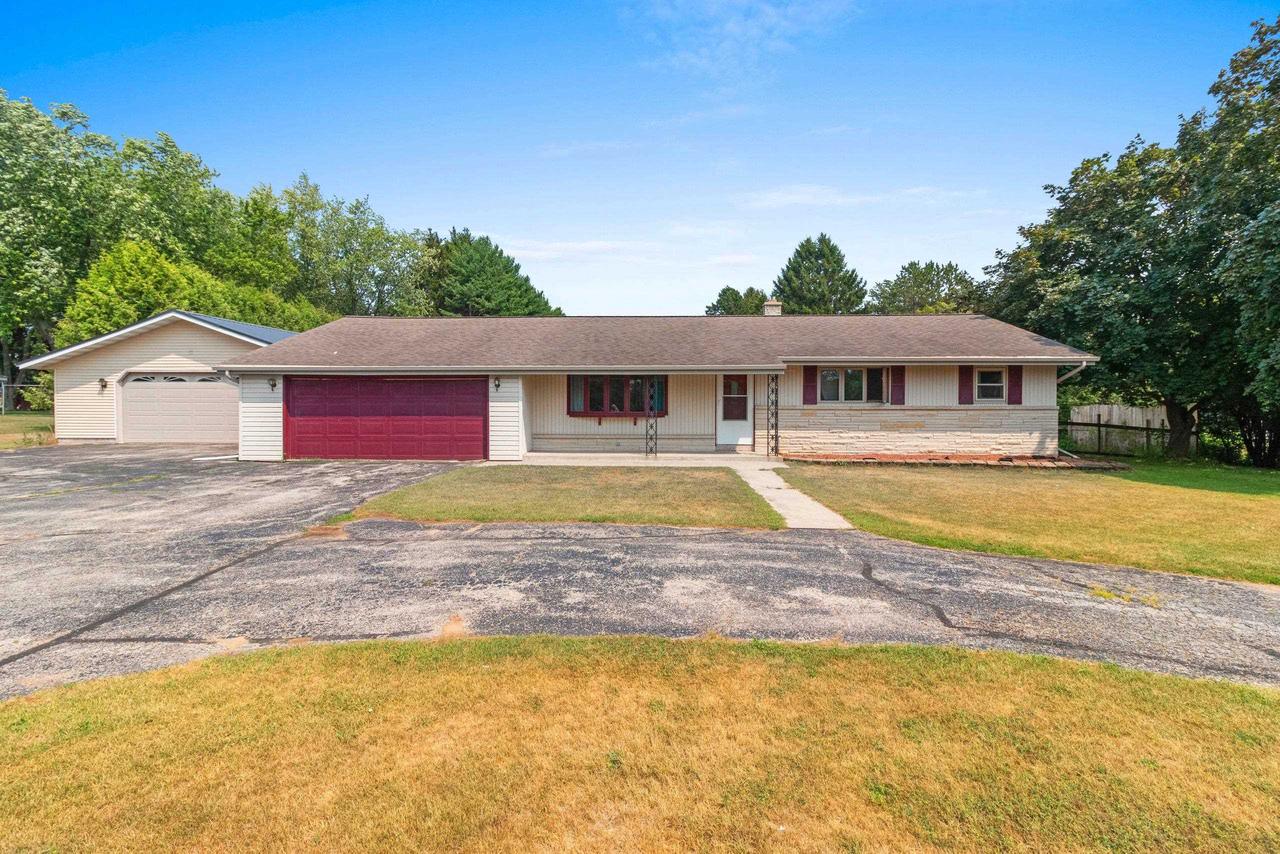 6501 Sunset Drive, Two Rivers, WI 54241 — photo 3