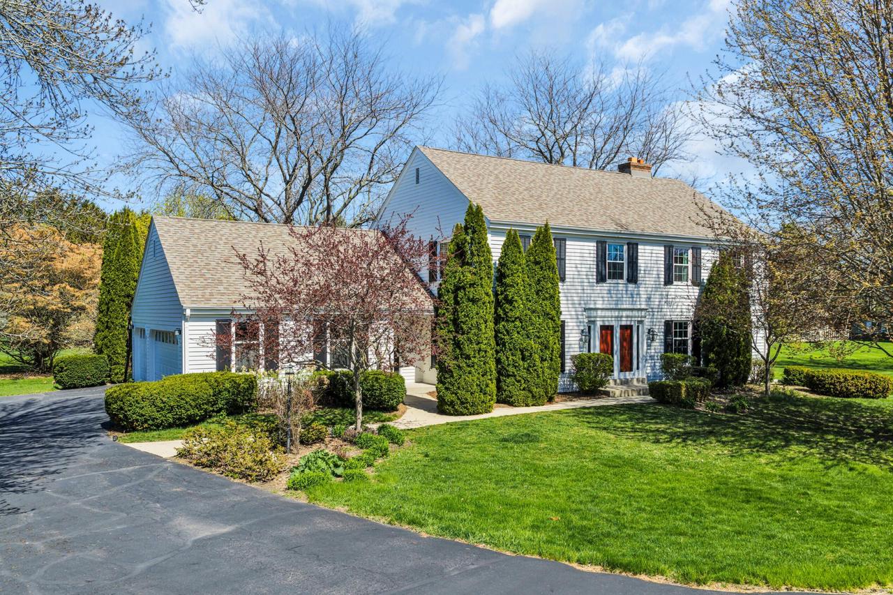 7 Sprucewood Court — photo