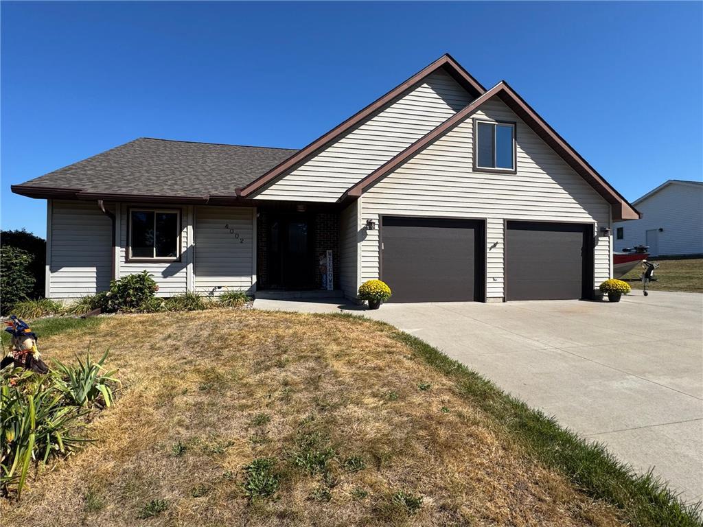 4002 Oak Knoll Drive — photo