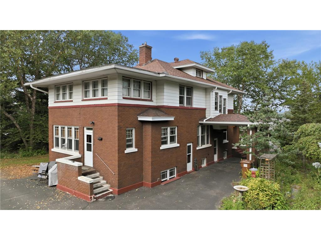 215 W Prospect Street — photo