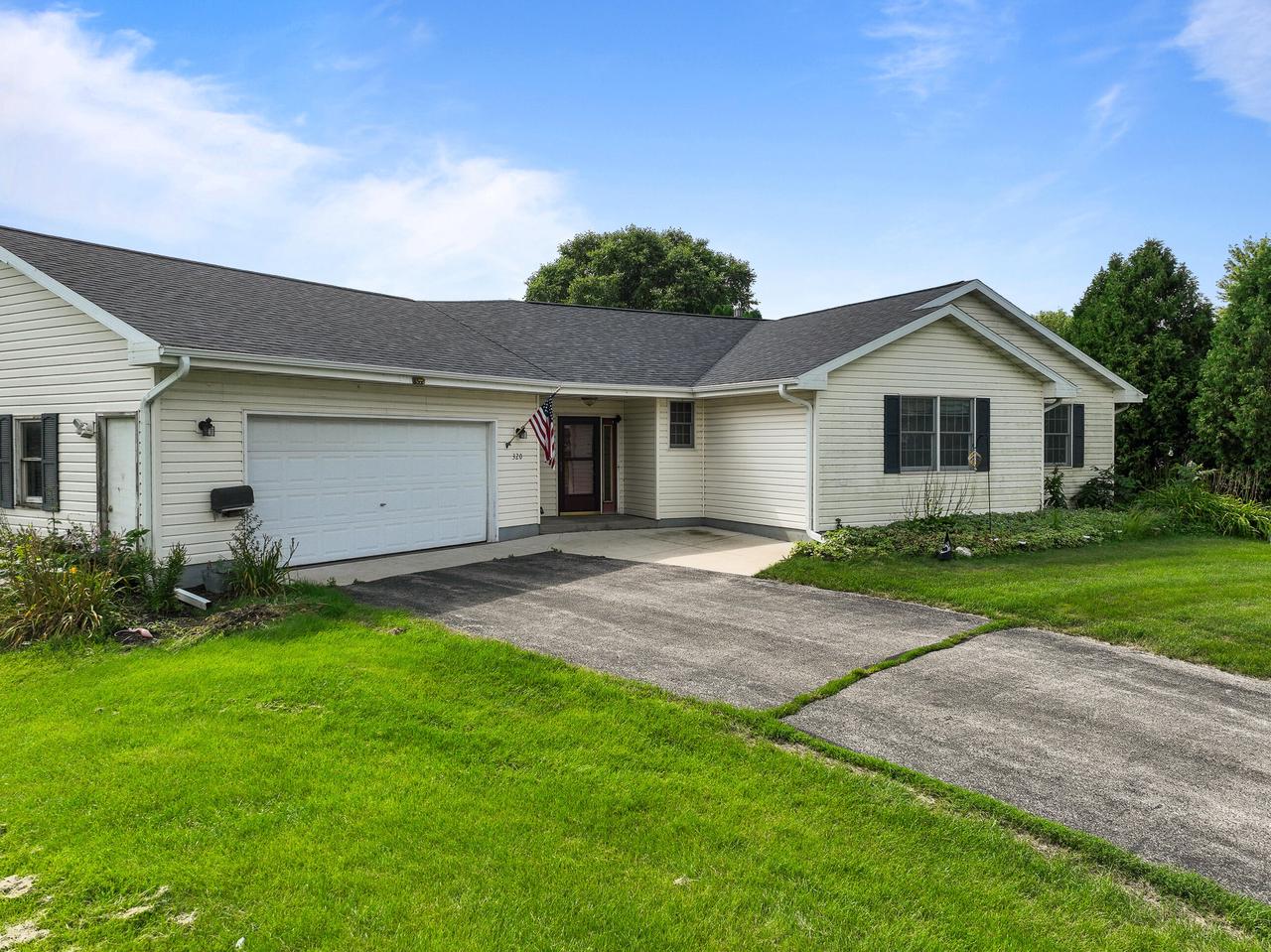320 Arbor Ridge Drive — photo