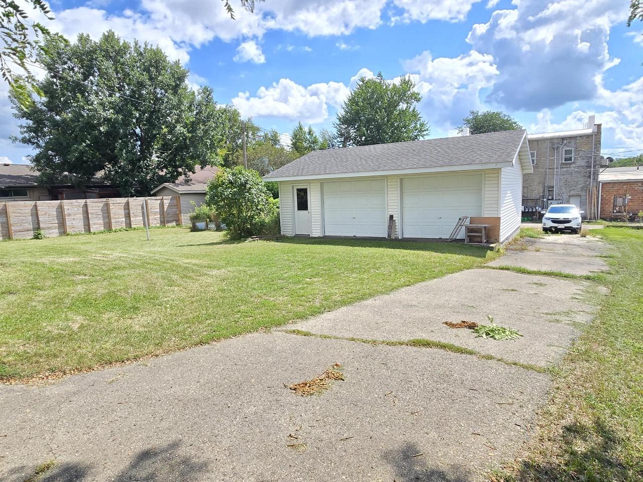 56 E Charles STREET, Markesan, WI 53946 — photo 3