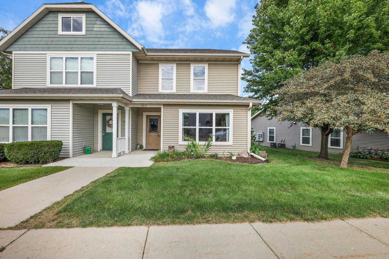 207 S Musket Ridge Drive — photo