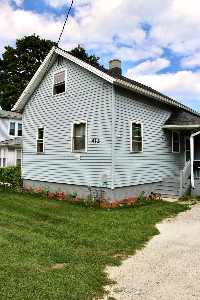 413 N Memorial Drive — photo