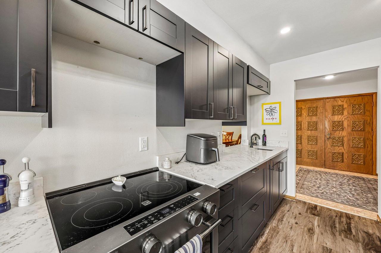N85W15700 Ridge ROAD 307, Menomonee Falls, WI 53051 — photo 2