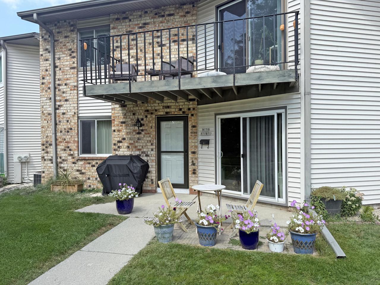W170N11411 Armada Drive 5 — photo
