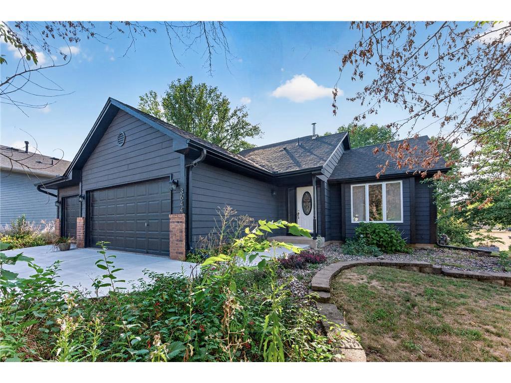 3644 James Court — photo