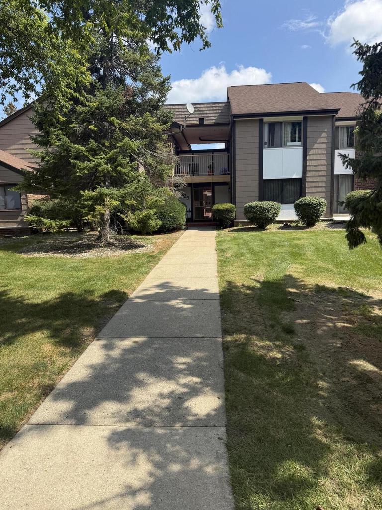 8629 N Servite Drive 104 — photo