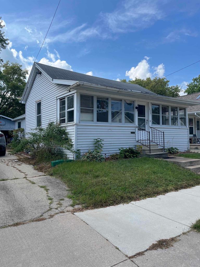 1033 Jefferson Street — photo