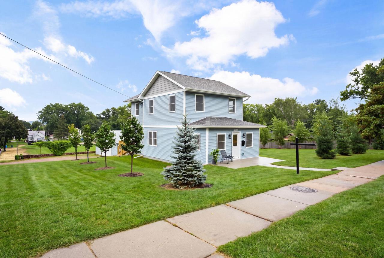 603 Walnut Street — photo