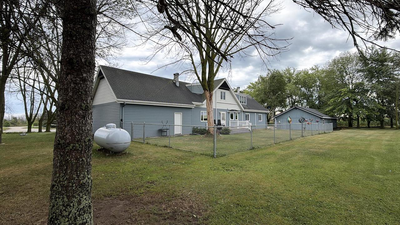 16006 State Highway 42, Two Rivers, WI 54241 — photo 2