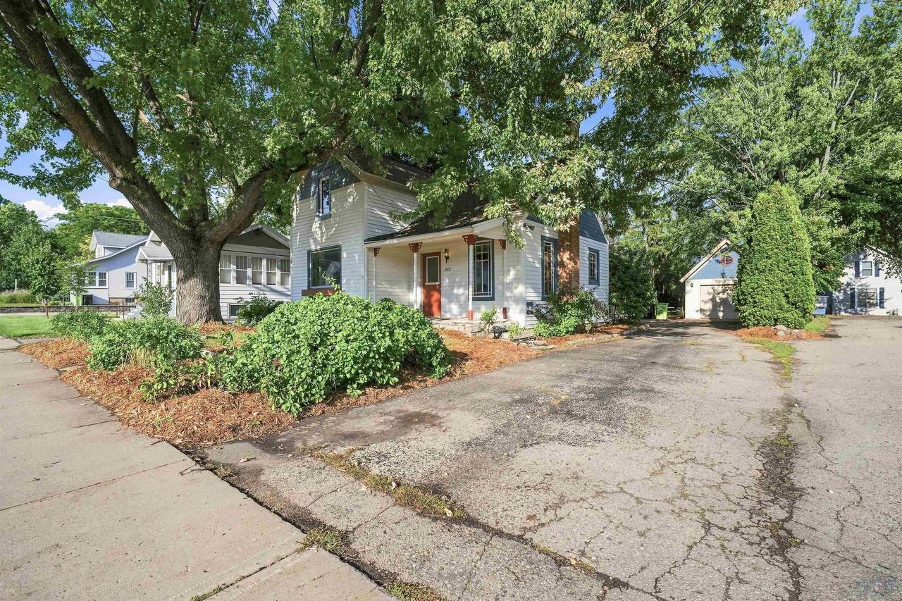 572 Mill Street — photo