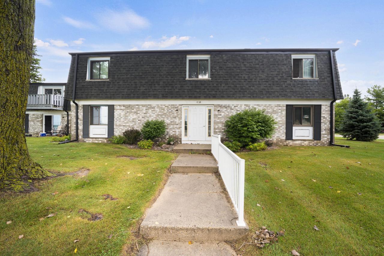 1712 Creek Road 203 — photo
