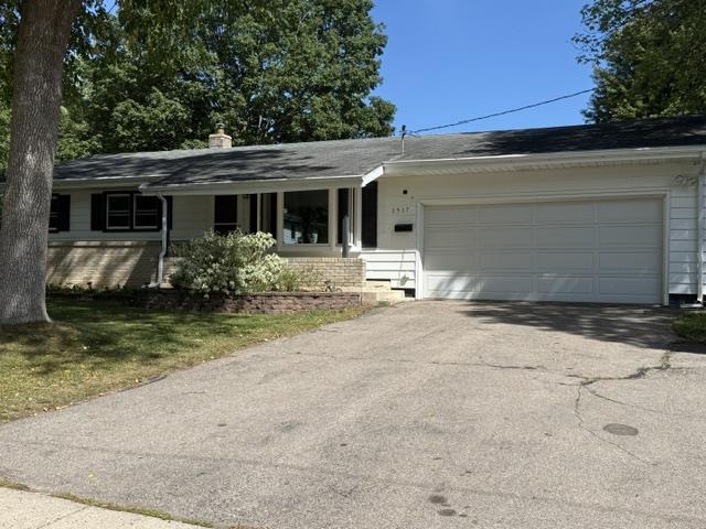 1517 Homberg Lane — photo