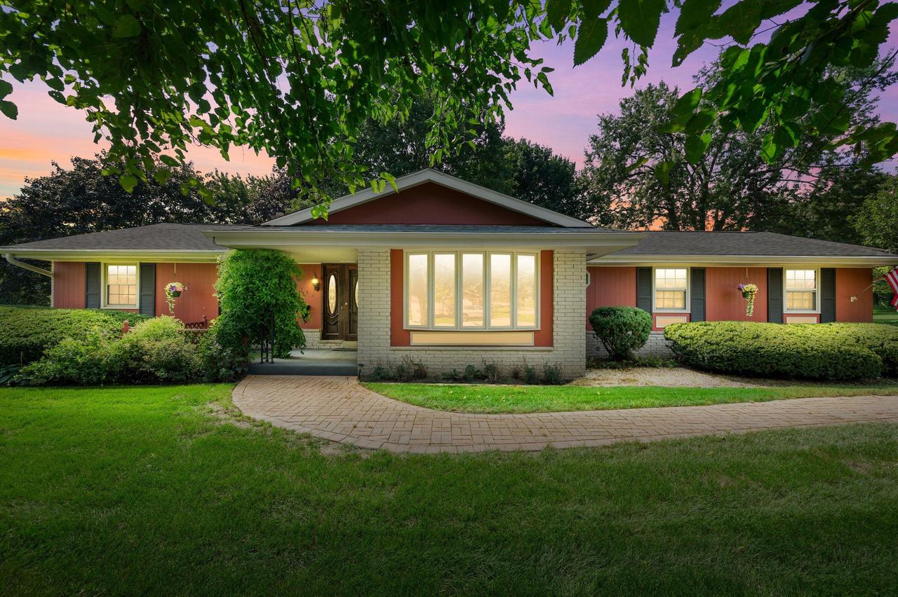 16755 W Hearthside Drive — photo