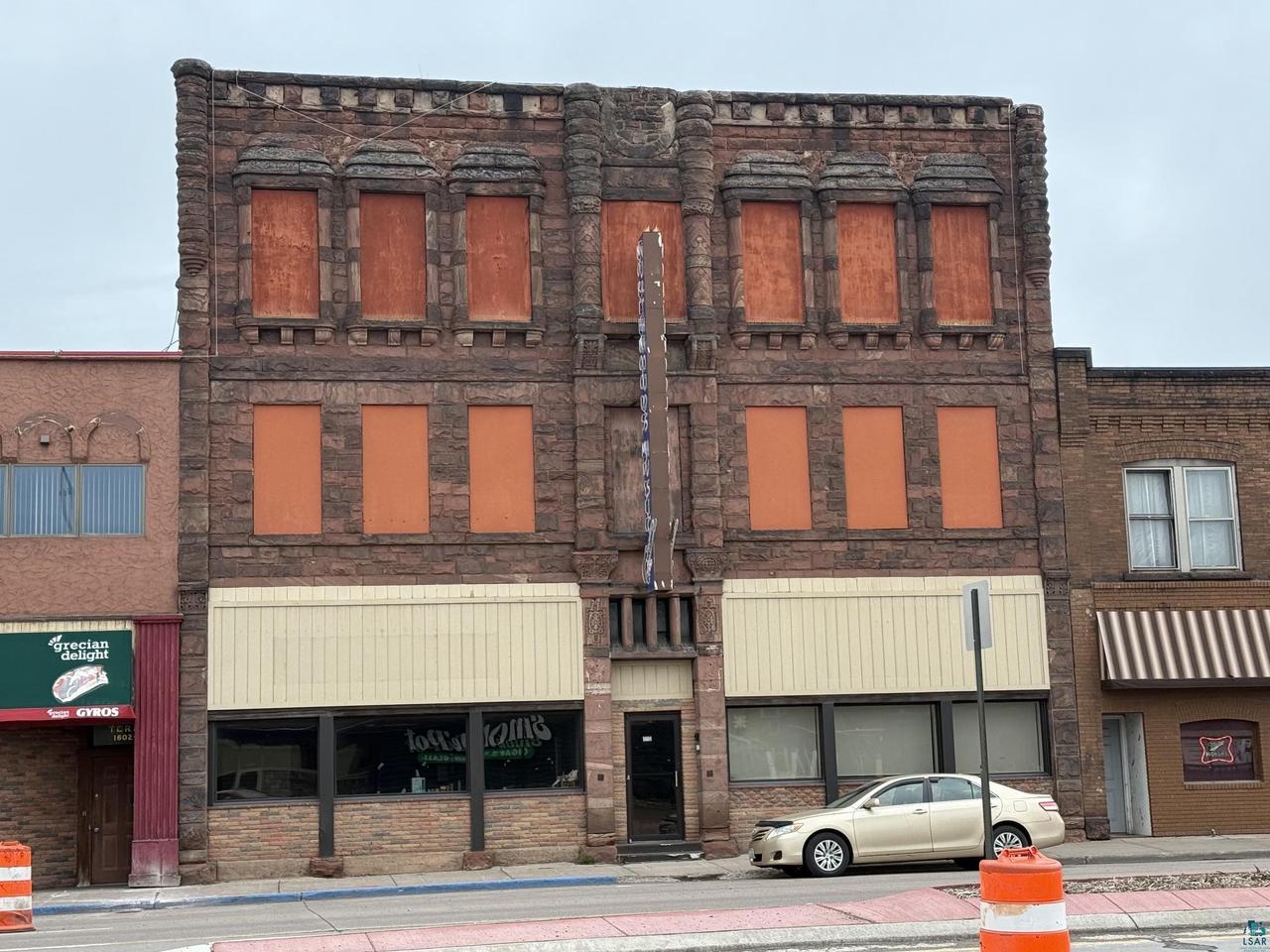 1608 Tower Ave — photo
