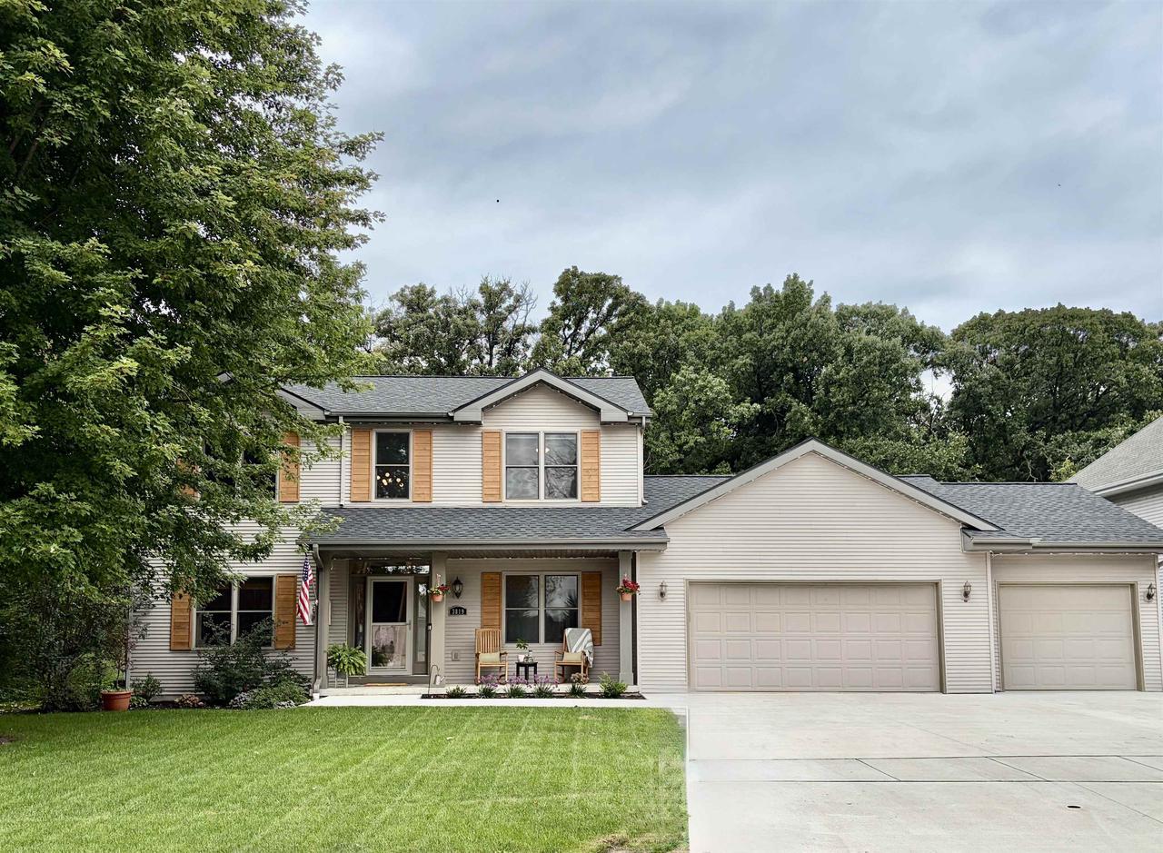 3819 Huntington Court — photo