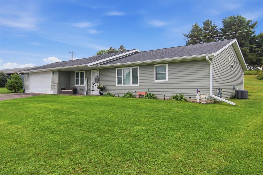 61 Westbrook Drive — photo