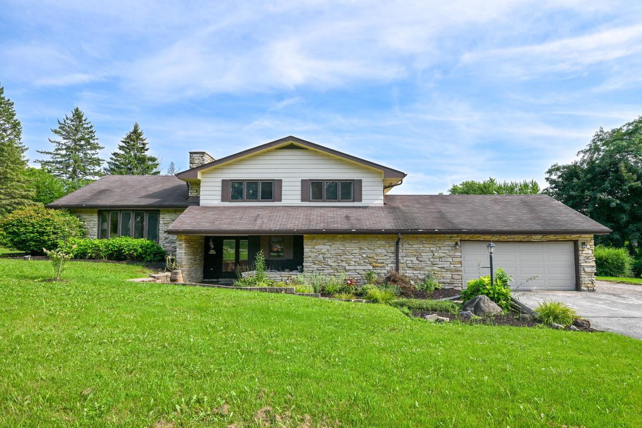 N113W13099 Crestview Drive — photo