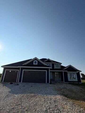 N81W27580 Harvest Court — photo