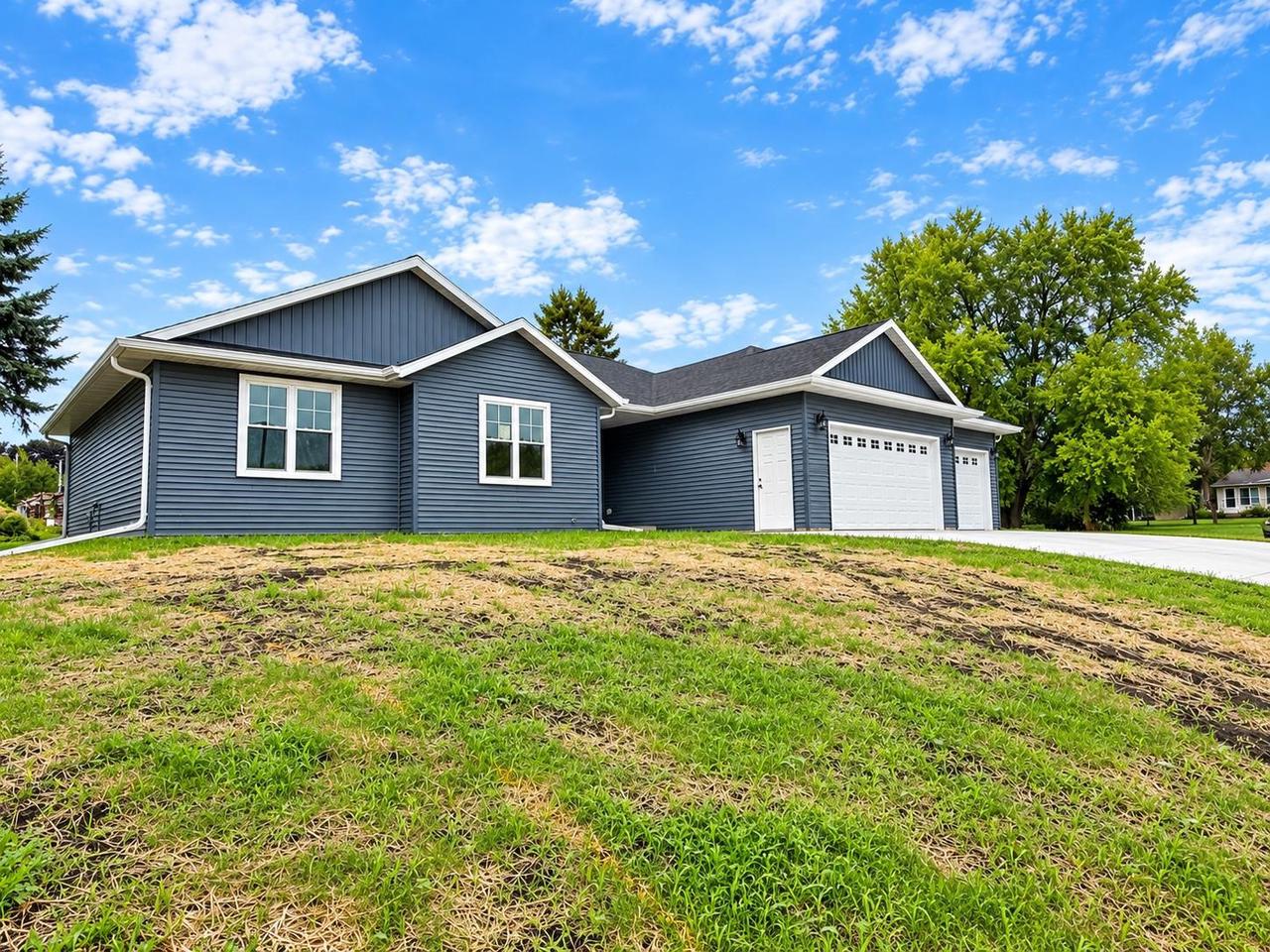 312 Village LANE, Ripon, WI 54971 — photo 2
