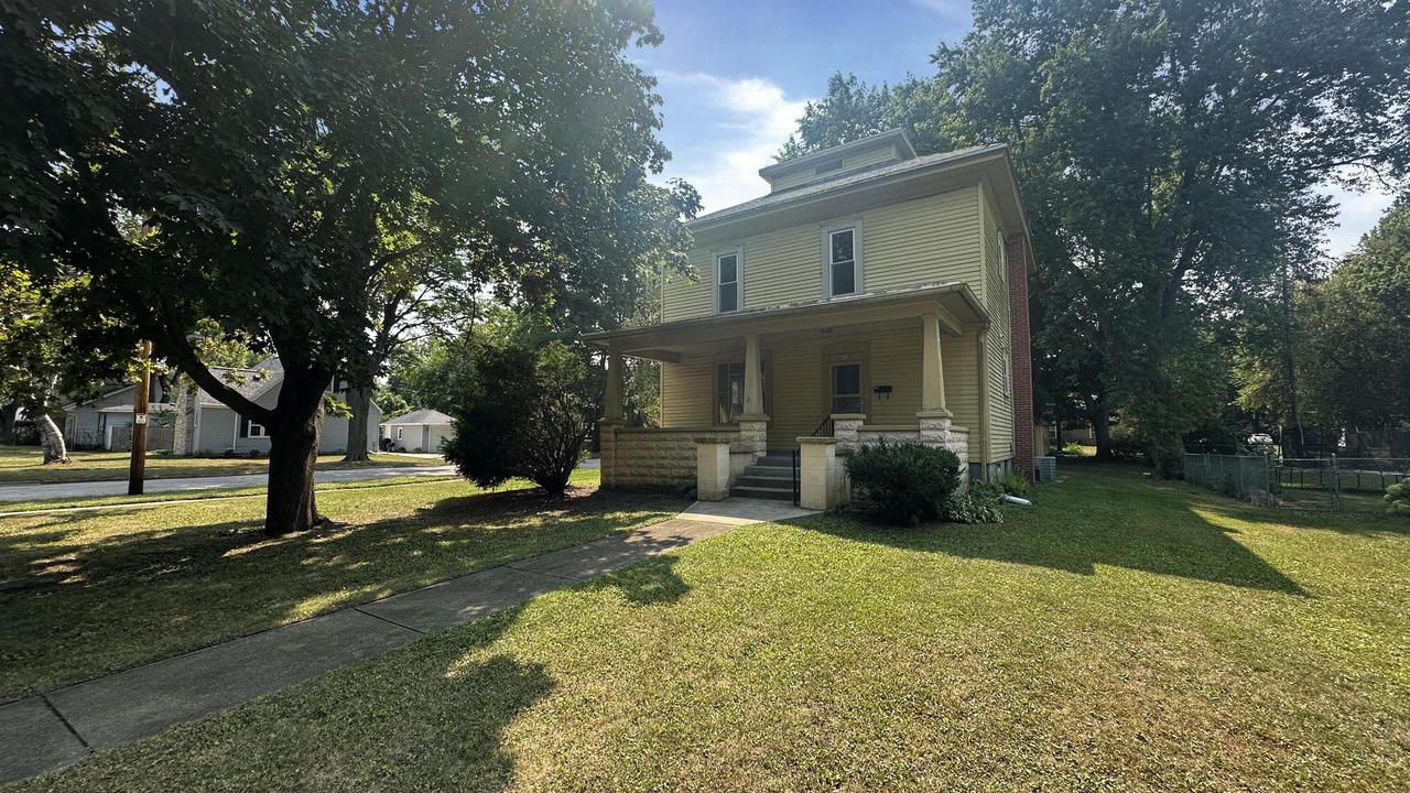 348 S Whiton Street — photo