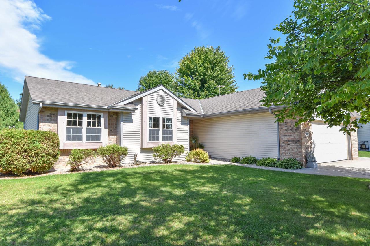1300 Goldcrest Court — photo