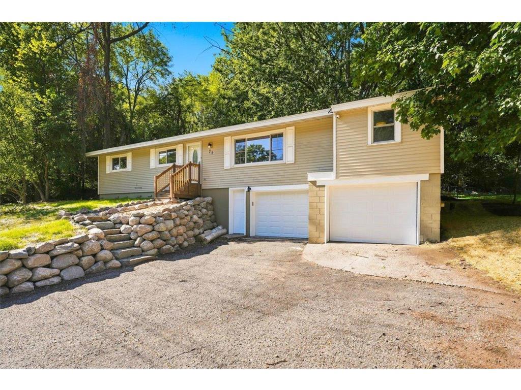 72 Coulee Road — photo