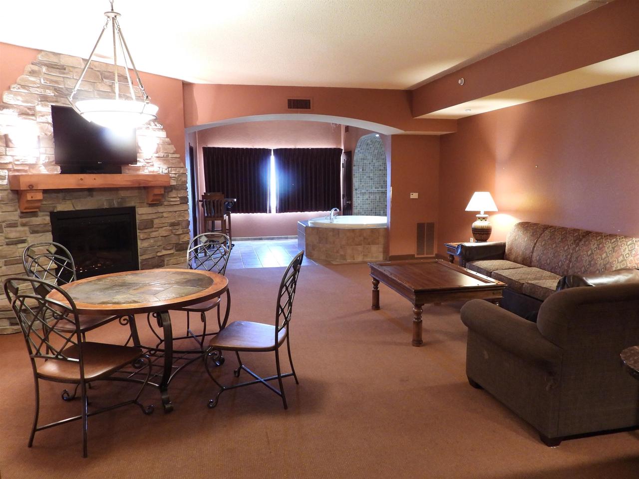 2411 River Road 2514 — photo