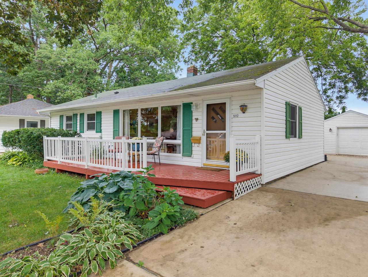 5112 Arrowhead Drive — photo