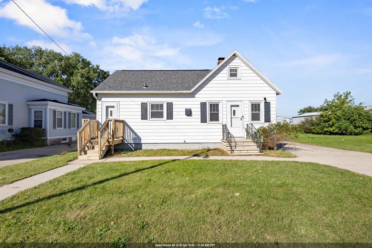 1251 Doblon Street — photo