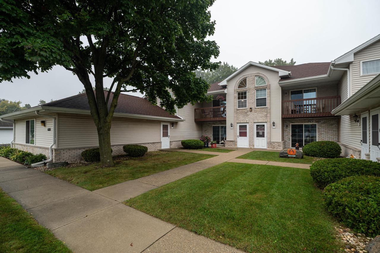 6185 S Creekside Drive 5 — photo