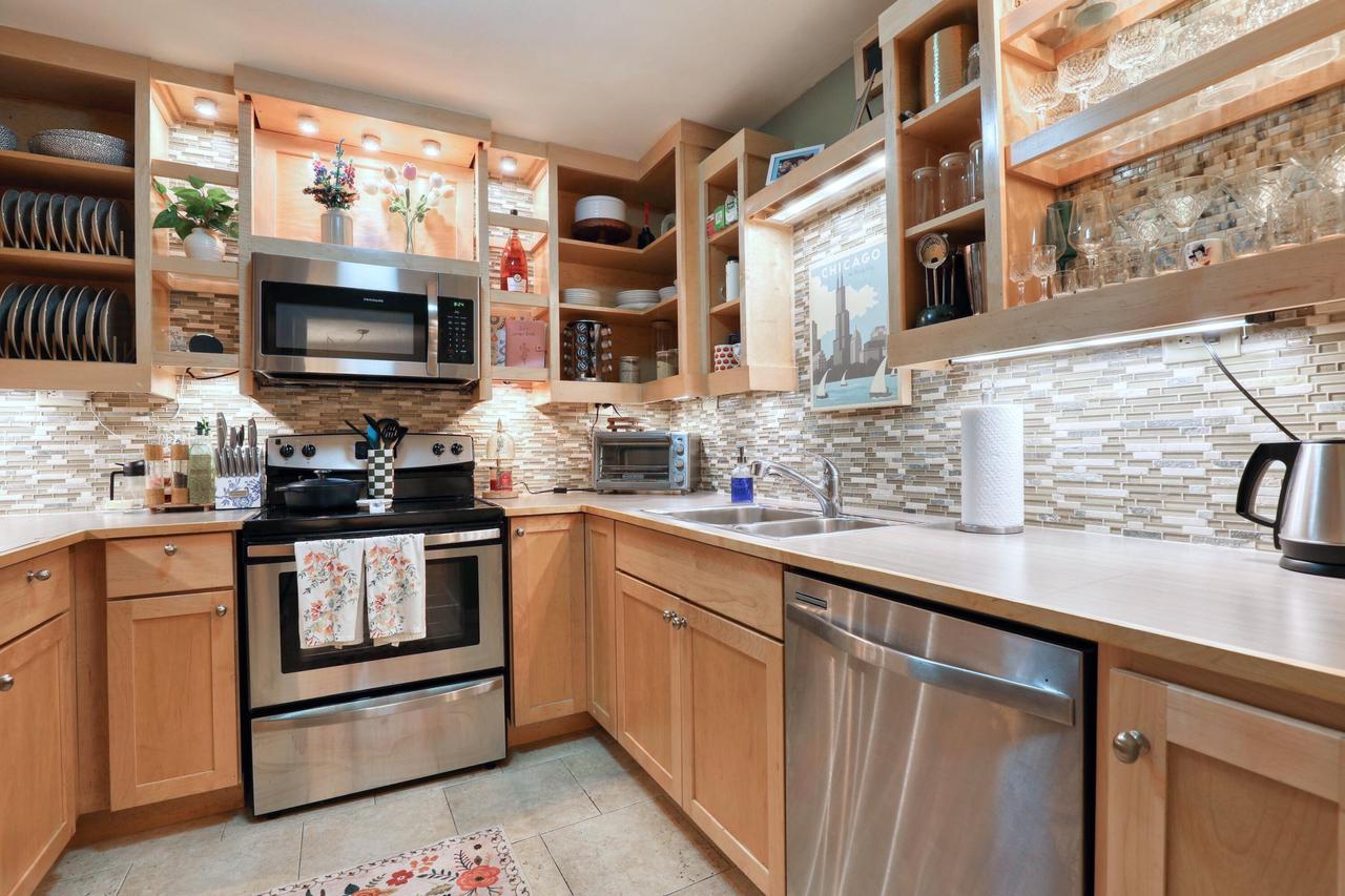 5200 S Tuckaway Boulevard 365 — photo