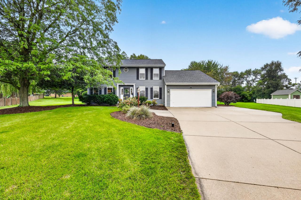 W148N7167 Terriwood Court — photo