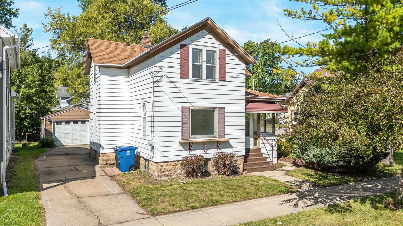 857 Franklin Street — photo