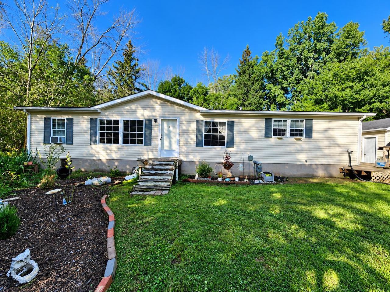 813 Posey Court — photo