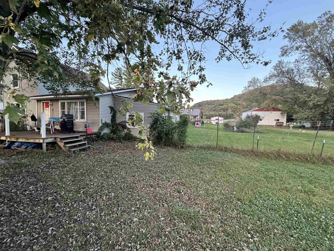 25303 Jefferson Street — photo