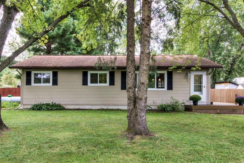 301 Wapiti Lane — photo