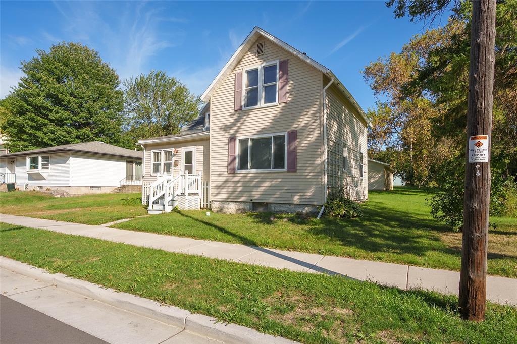 321 E 2nd Avenue, Stanley, WI 54768 — photo 3
