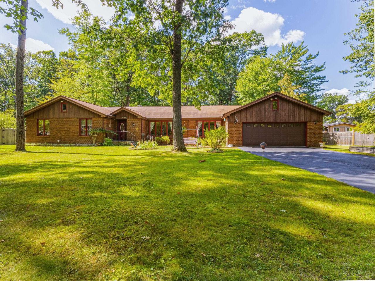 2359 Woodview Lane — photo